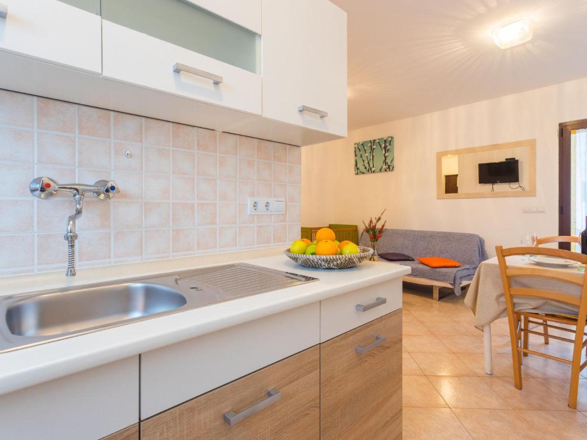 Apartment Tireli - Prc143 By Interhome Poreč Eksteriør billede